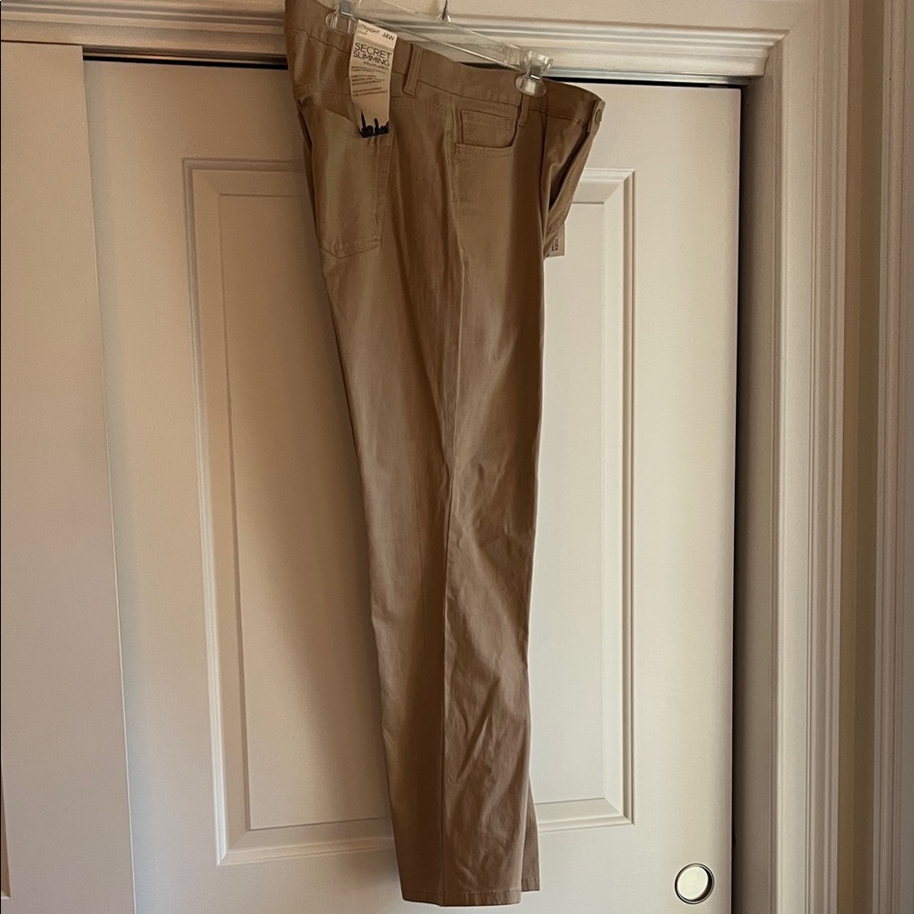 Jones New York Women's Beige Straight Leg Jeans